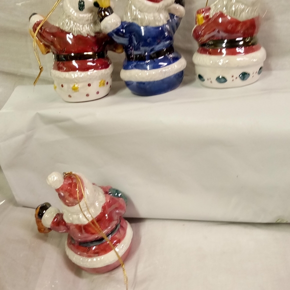 Set of 4 Christmas Santa Claus Ornaments Glossy Ceramic Pottery - Picture 7 of 9